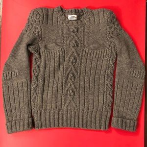 Women’s long sleeve round neck thick knit sweater size:S Gray color